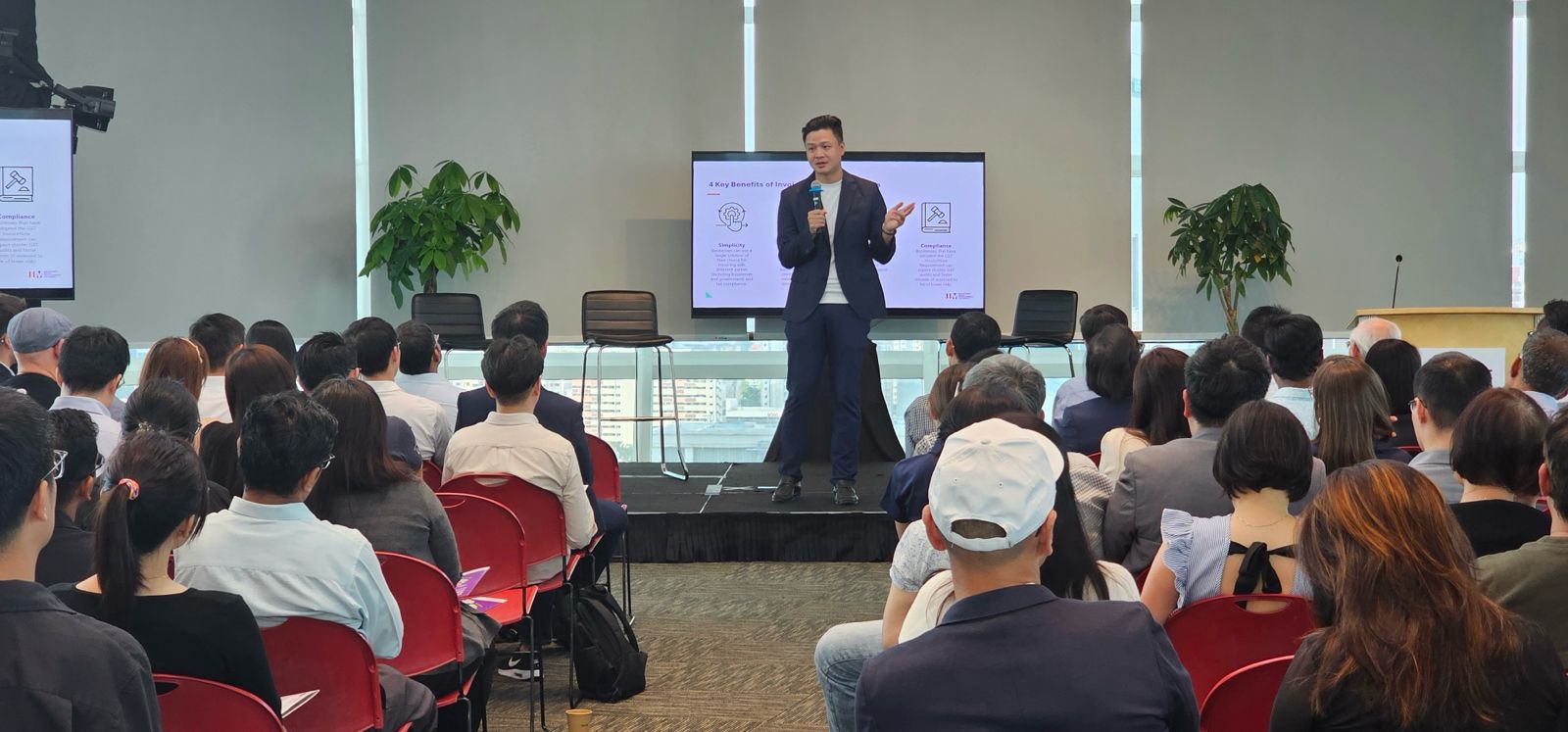 Suma Reaffirms InvoiceNow Commitment at Singapore ECM